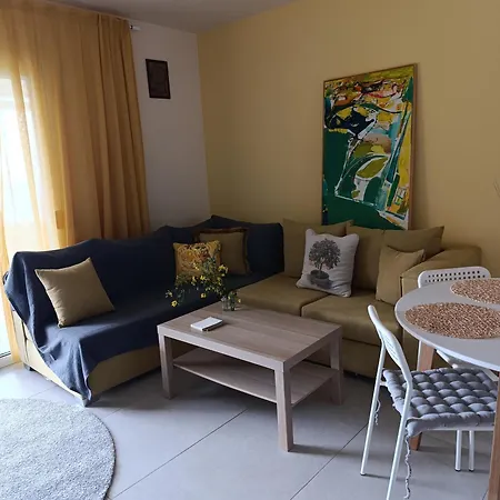 Altheas Maisonettes דירה