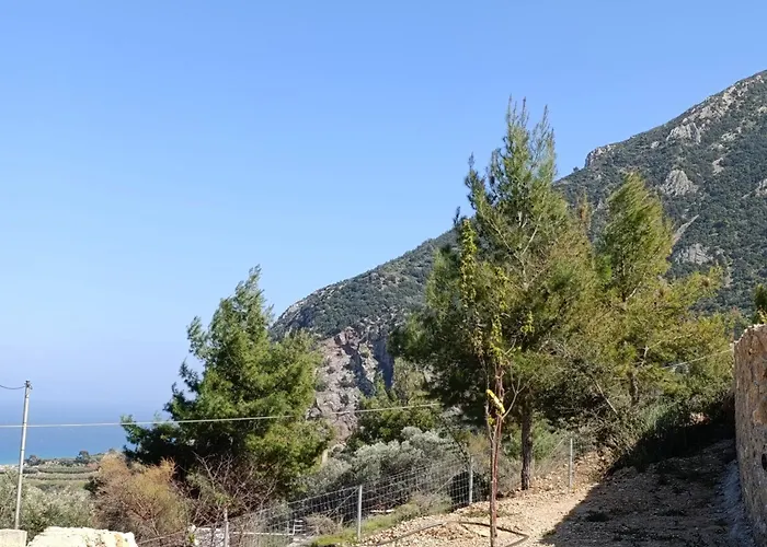 Altheas Maisonettes *